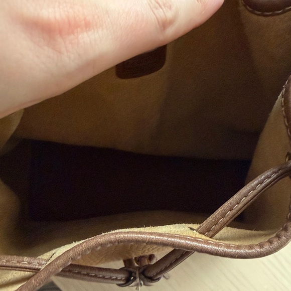 Vintage Loewe Tan and Brown Women's Bucket bag - Picture 7 of 7